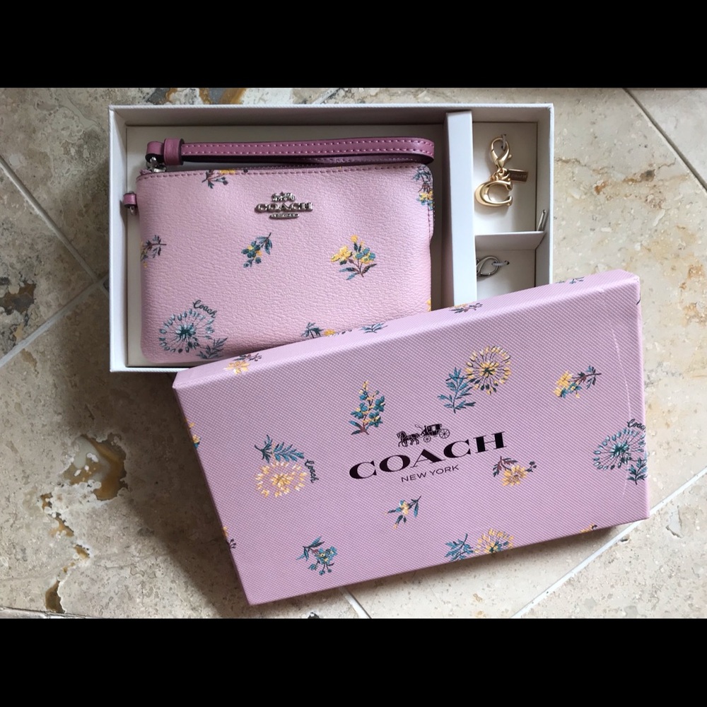 Coach wristlet NIB